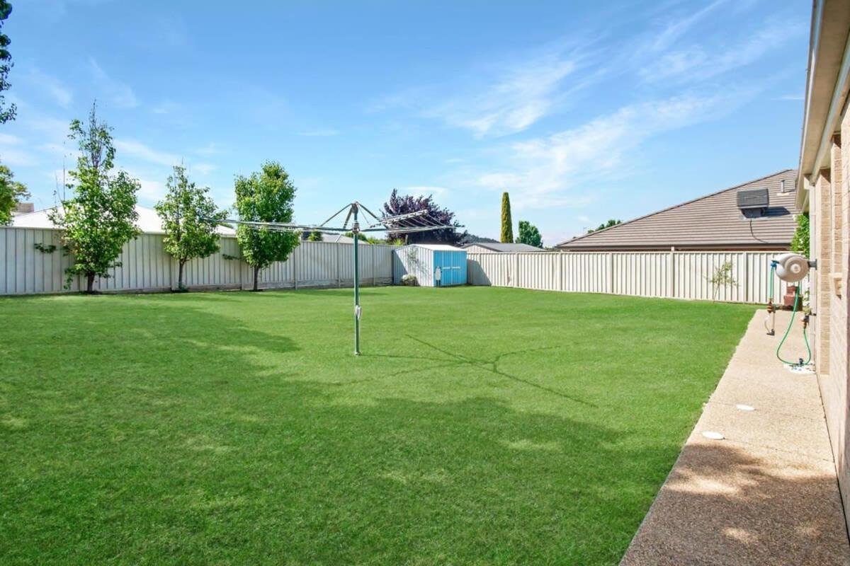 Country Views - Firepit, Ideal Family Retreat Villa Wagga Wagga Bagian luar foto