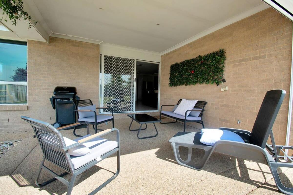 Country Views - Firepit, Ideal Family Retreat Villa Wagga Wagga Bagian luar foto